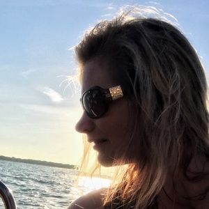 Meet your Posher, AJ